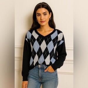 SHEIN Navy and White Knit Sweater Argyle